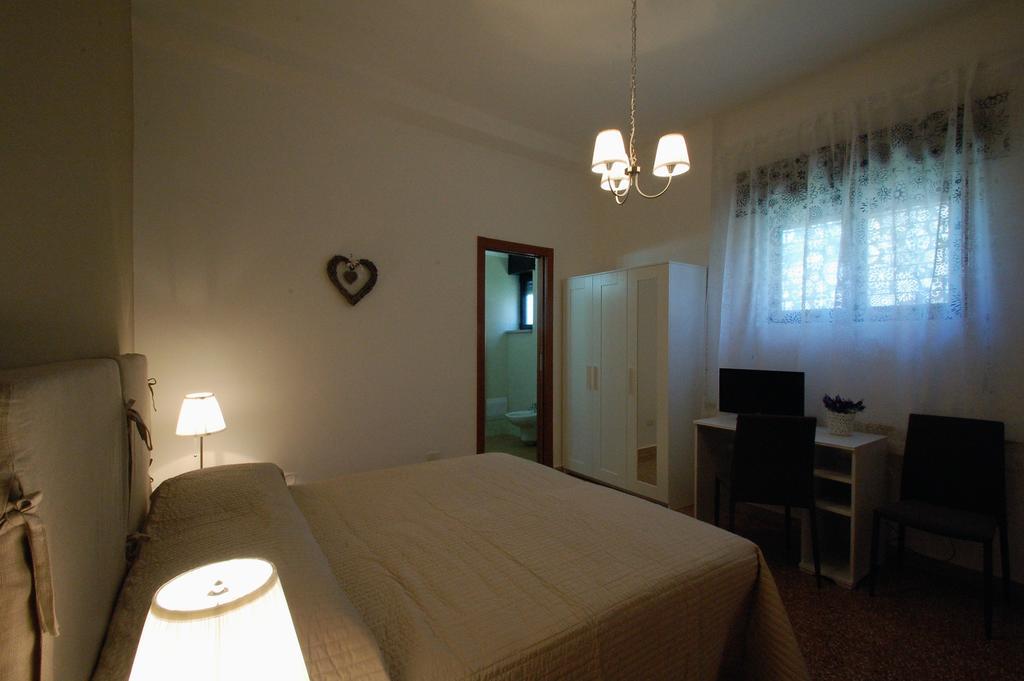 Giardino Dei Frutti Bed & Breakfast Bari Room photo